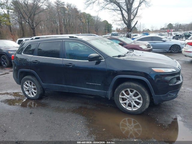 Aukcja sprzedaży 2017 Jeep Cherokee Latitude 4x4, vin: 1C4PJMCS2HD216162, numer aukcji: 44510939