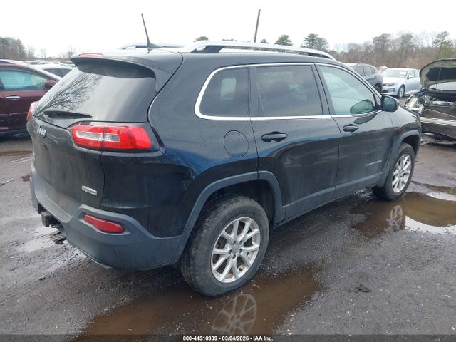 Aukcja sprzedaży 2017 Jeep Cherokee Latitude 4x4, vin: 1C4PJMCS2HD216162, numer aukcji: 44510939