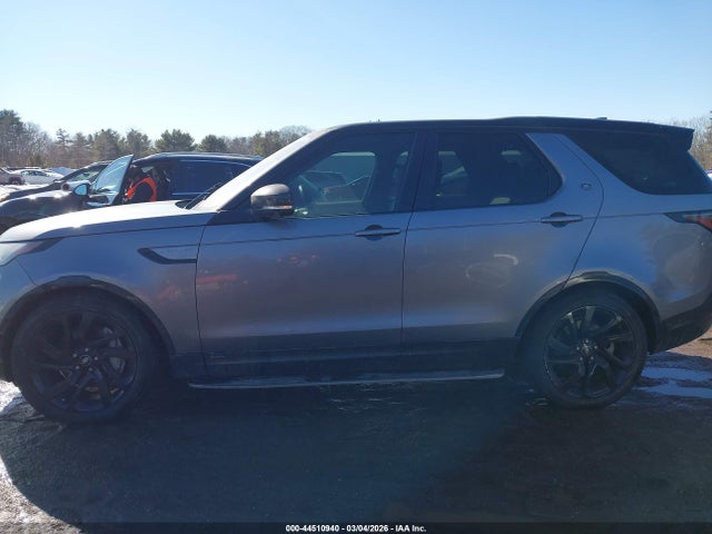 SALRT2RXXM2448985 Land Rover Discovery P300 S R-dynamic