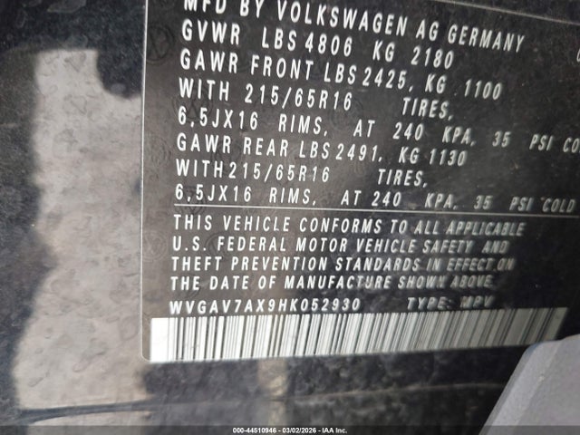 2017 VOLKSWAGEN TIGUAN WVGAV7AX9HK052930 Photo 8