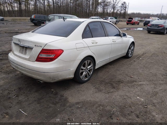 Auction sale of the 2012 Mercedes-benz C 300 Luxury 4matic, vin: WDDGF8BB2CR226881, lot number: 44510961