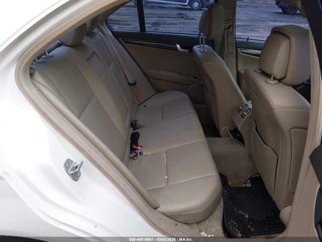 Auction sale of the 2012 Mercedes-benz C 300 Luxury 4matic, vin: WDDGF8BB2CR226881, lot number: 44510961