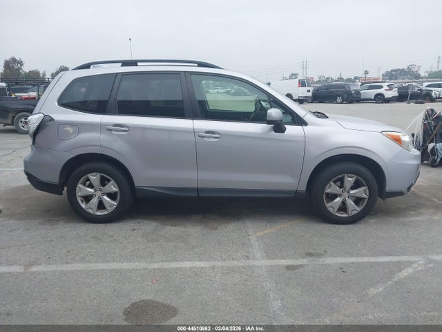 Subaru Forester 2.5i Premium 2016 JF2SJADC7GH412915 Image 13