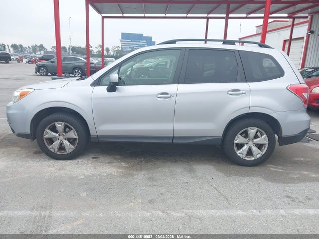 Subaru Forester 2.5i Premium 2016 JF2SJADC7GH412915 Image 14