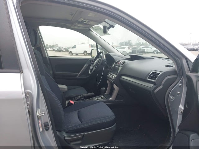 Subaru Forester 2.5i Premium 2016 JF2SJADC7GH412915 Image 5