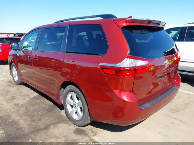Toyota Sienna Le 8 Passenger 2019 5TDKZ3DC6KS982234 Image 3