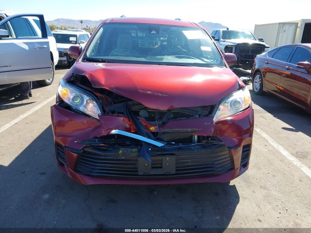 Toyota Sienna Le 8 Passenger 2019 5TDKZ3DC6KS982234 Image 6