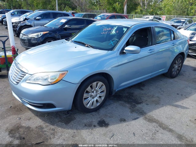 Aukcja sprzedaży 2014 Chrysler 200 Lx, vin: 1C3CCBAG5EN164273, numer aukcji: 44511019
