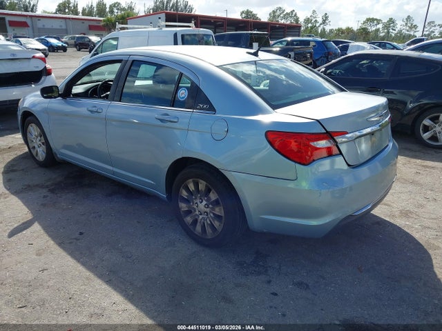Aukcja sprzedaży 2014 Chrysler 200 Lx, vin: 1C3CCBAG5EN164273, numer aukcji: 44511019
