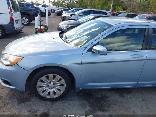 Aukcja sprzedaży 2014 Chrysler 200 Lx, vin: 1C3CCBAG5EN164273, numer aukcji: 44511019