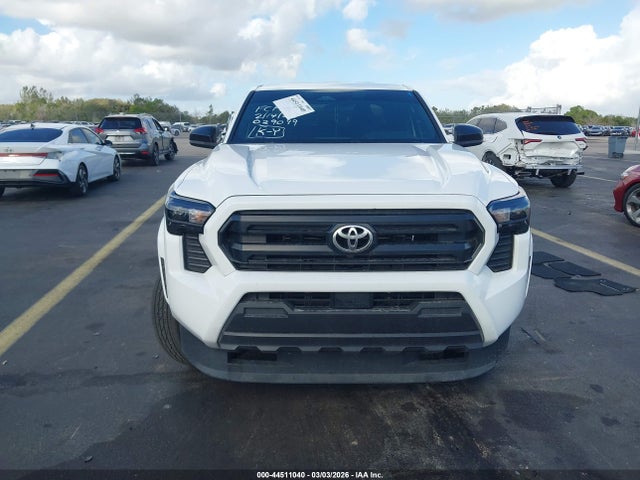 44511040 :رقم المزاد ، 3TYKD5HN3ST029099 vin ، 2025 Toyota Tacoma Sr مزاد بيع