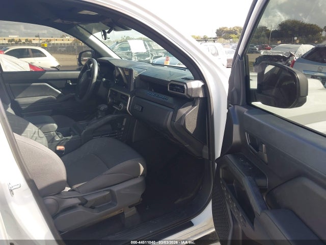 44511040 :رقم المزاد ، 3TYKD5HN3ST029099 vin ، 2025 Toyota Tacoma Sr مزاد بيع