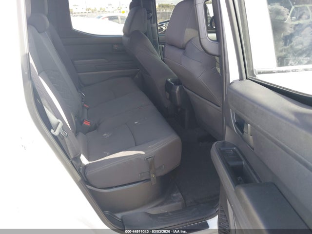 44511040 :رقم المزاد ، 3TYKD5HN3ST029099 vin ، 2025 Toyota Tacoma Sr مزاد بيع