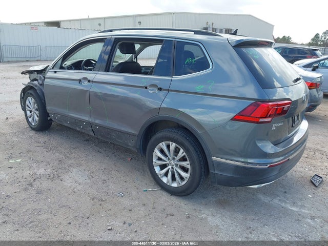 Продаж на аукціоні авто 2018 Volkswagen Tiguan 2.0t Se/2.0t Sel, vin: 3VV3B7AX1JM103567, номер лоту: 44511130
