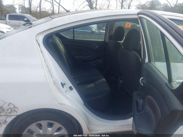3N1CN7AP8HL872897 Nissan Versa 1.6 Sv