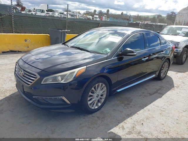 Hyundai Sonata Limited 2015 5NPE34AF3FH194669 Image 2