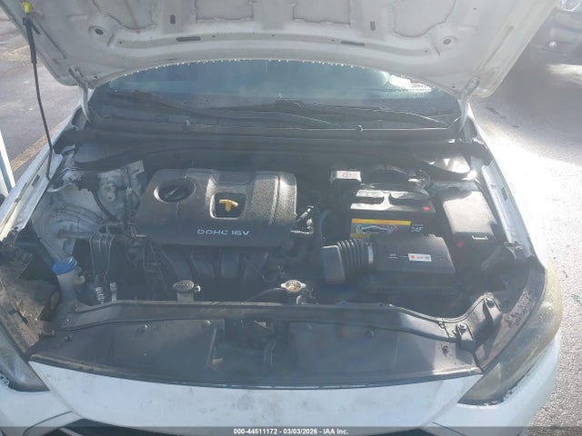 Hyundai ELANTRA SE 2018 5NPD74LF2JH271926 Image 10