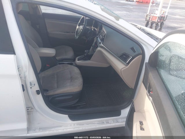 Hyundai ELANTRA SE 2018 5NPD74LF2JH271926 Image 5