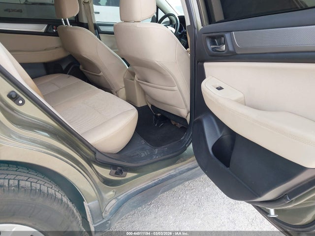 44511194 :رقم المزاد ، 4S4BSAHC3H3232007 vin ، 2017 Subaru Outback 2.5i Premium مزاد بيع