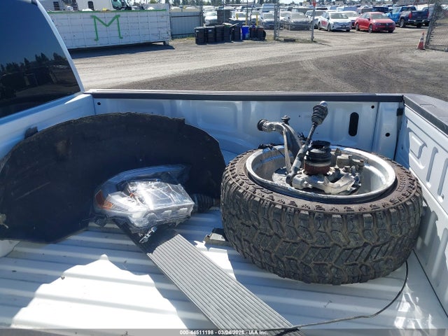 Ford F-150 Lariat 2023 1FTFW1E8XPFD25582 Image 12