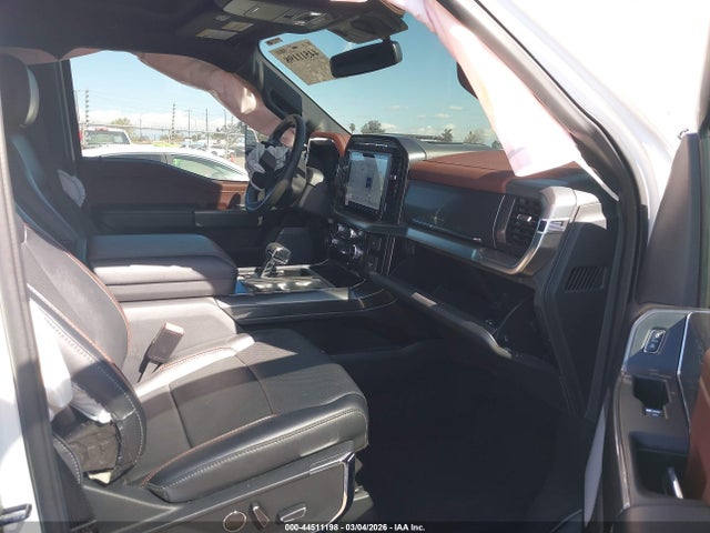 Ford F-150 Lariat 2023 1FTFW1E8XPFD25582 Image 5