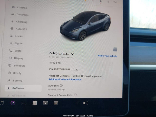 Продажа на аукционе авто 2024 Tesla Model Y Long Range Single Motor Rear-wheel Drive/rwd, vin: 7SAYGDED9RF120320, номер лота: 44511208