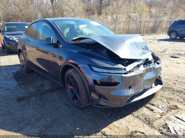 2026 TESLA MODEL Y 7SAYGDEEXTA479009 Photo 0