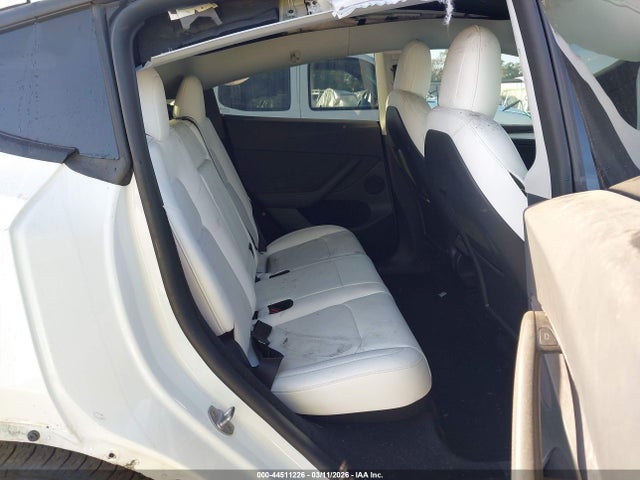 2023 TESLA MODEL Y 7SAYGDEE5PF604636 Photo 7