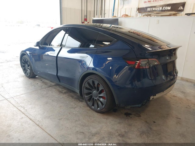 2023 TESLA MODEL Y 7SAYGDEF5PF899259 Photo 2