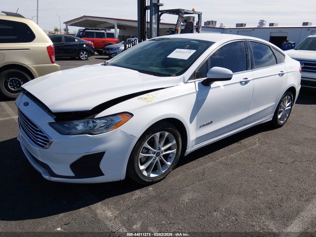 Ford Fusion Hybrid Se 2019 3FA6P0LU3KR188879 Image 2