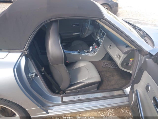 44511277 :رقم المزاد ، 1C3AN65L36X061939 vin ، 2006 Chrysler Crossfire Limited مزاد بيع
