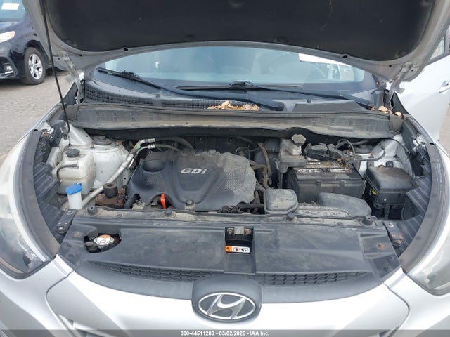 KM8JU3AG8FU961531 Hyundai TUCSON SE