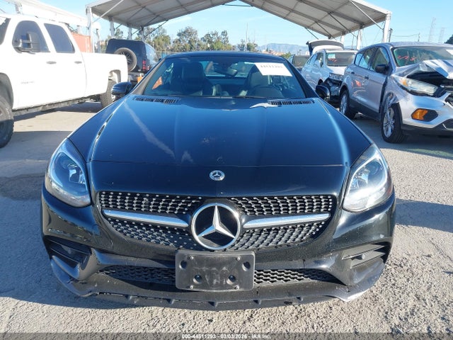 W1KPK3JA1LF172689 Mercedes-Benz Slc 300