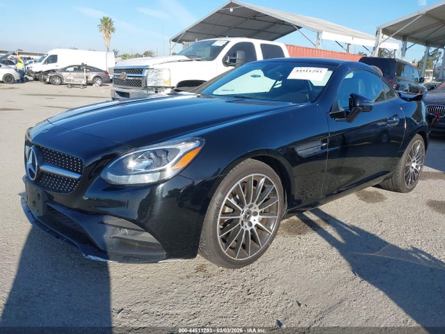 W1KPK3JA1LF172689 Mercedes-Benz Slc 300