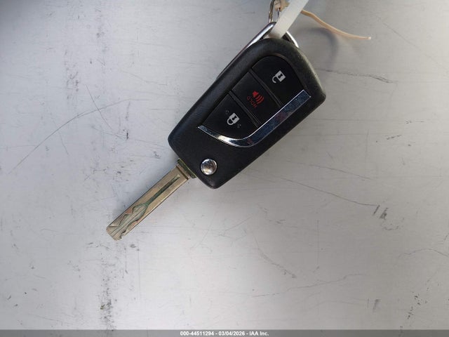 JTMK1RFV4RD118250 Toyota RAV4 LE