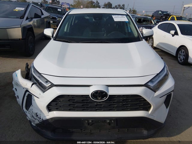 JTMK1RFV4RD118250 Toyota RAV4 LE