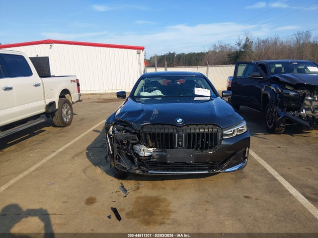 2022 Bmw 740 I მანქანა იყიდება აუქციონზე, vin: WBA7T2C01NCH85843, აუქციონის ნომერი: 44511307