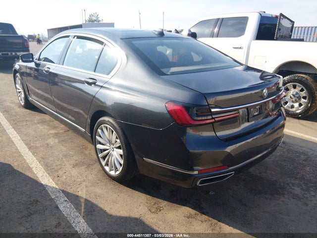 2022 Bmw 740 I მანქანა იყიდება აუქციონზე, vin: WBA7T2C01NCH85843, აუქციონის ნომერი: 44511307