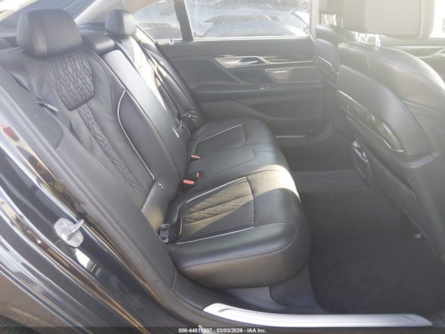 2022 Bmw 740 I მანქანა იყიდება აუქციონზე, vin: WBA7T2C01NCH85843, აუქციონის ნომერი: 44511307