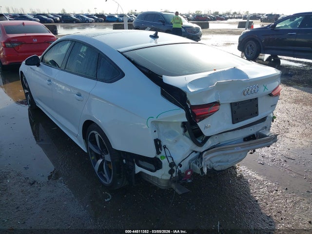 44511352 :رقم المزاد ، WAUFACF53SA001942 vin ، 2025 Audi A5 Sportback Premium Plus 45 Tfsi S Line Quattro S Tronic مزاد بيع