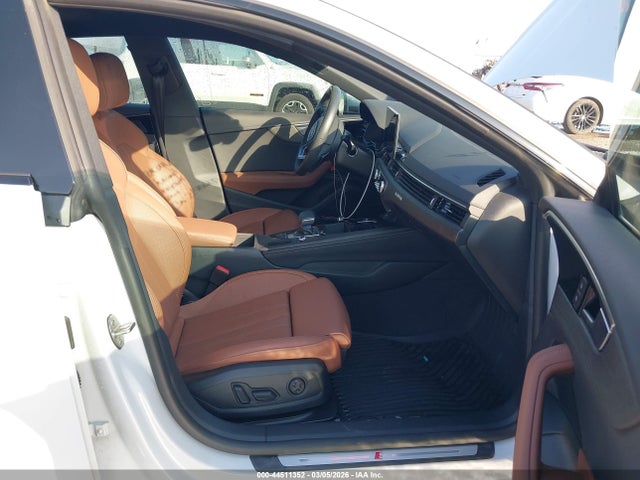 44511352 :رقم المزاد ، WAUFACF53SA001942 vin ، 2025 Audi A5 Sportback Premium Plus 45 Tfsi S Line Quattro S Tronic مزاد بيع