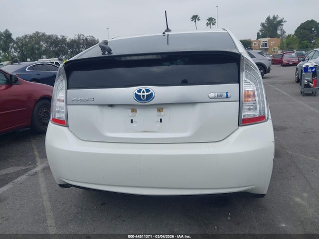 Toyota PRIUS PLUG-IN 2014 JTDKN3DP3E3056250 Image 16