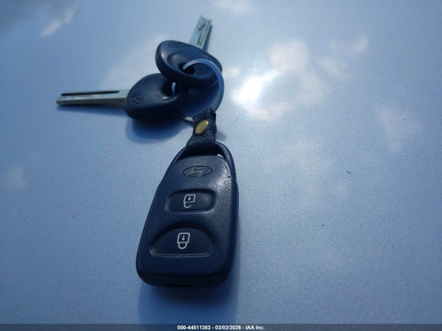 KMHCT4AE6FU847981 Hyundai ACCENT GLS
