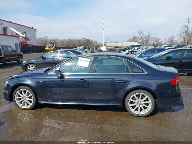 44511401 :رقم المزاد ، WAUFFAFL3EN011372 vin ، 2014 Audi A4 2.0t Premium مزاد بيع