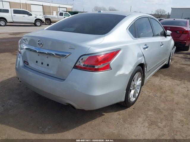 2015 NISSAN ALTIMA 1N4AL3AP9FN866970 Photo 3