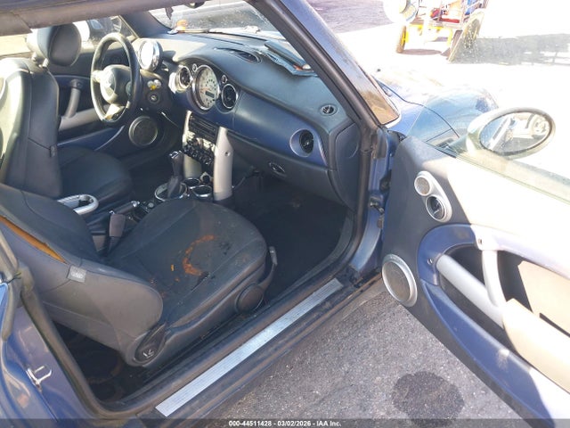2006 MINI COOPER WMWRF33516TG14075 Photo 4