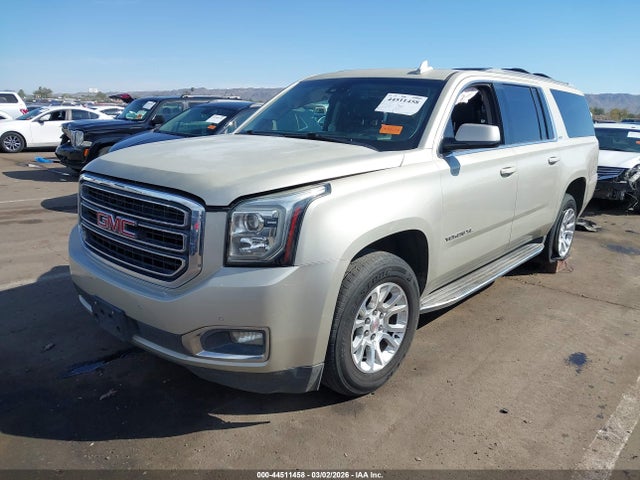 GMC Yukon Xl Slt 2017 1GKS2GKC2HR315042 Image 2