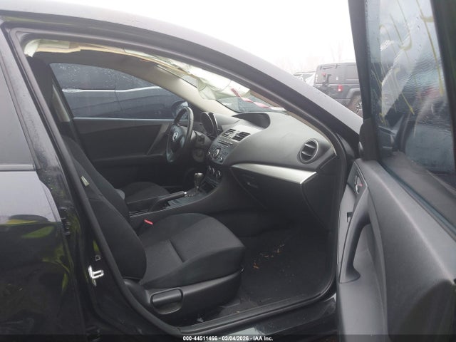 Продажа на аукционе авто 2013 Mazda Mazda3 I Touring, vin: JM1BL1V74D1719795, номер лота: 44511466