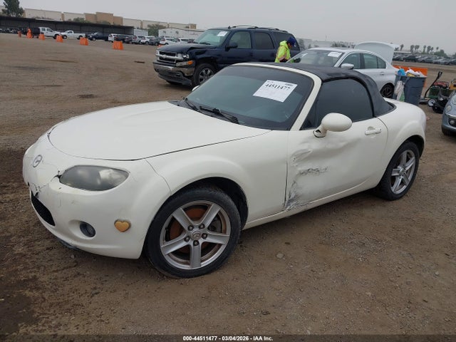 Продаж на аукціоні авто 2006 Mazda Mx-5 Touring, vin: JM1NC25FX60116272, номер лоту: 44511477