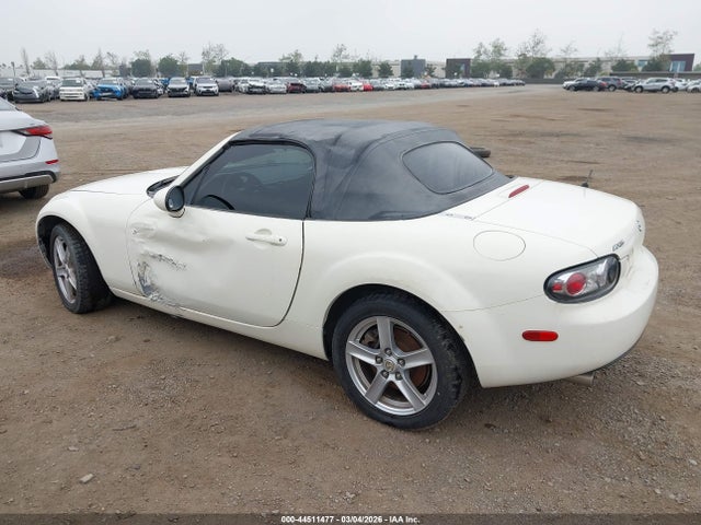 Продаж на аукціоні авто 2006 Mazda Mx-5 Touring, vin: JM1NC25FX60116272, номер лоту: 44511477